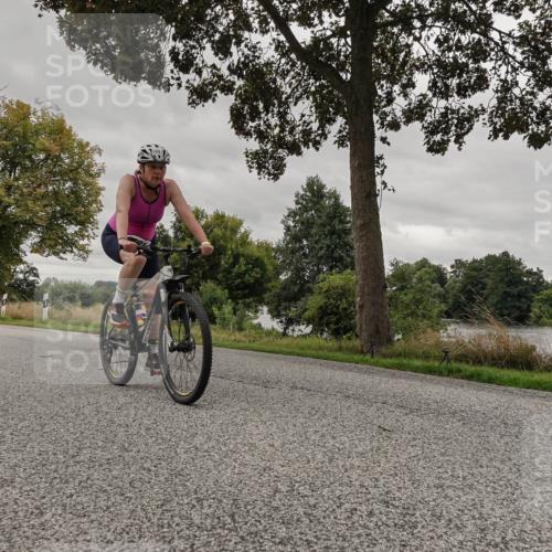 30.08.2026 - Elbe Triathlon Hamburg Michael Burmester http://msf.ph/oto/10055733 30.08.2026 11:54:15 Radfahren 1691 meine-sportfotos.de