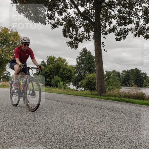 30.08.2026 - Elbe Triathlon Hamburg Michael Burmester http://msf.ph/oto/10055742 30.08.2026 11:56:07 Radfahren 1709 meine-sportfotos.de