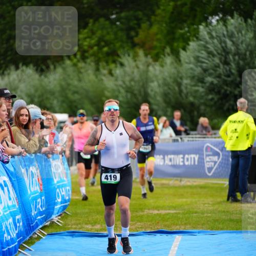 30.08.2026 - Elbe Triathlon Hamburg LAZAROV Photography http://msf.ph/oto/10056165 30.08.2026 11:08:38 Ziel 419, 590, 655, 1260 meine-sportfotos.de