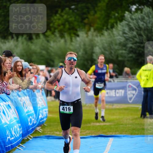 30.08.2026 - Elbe Triathlon Hamburg LAZAROV Photography http://msf.ph/oto/10056173 30.08.2026 11:08:39 Ziel 419, 590, 655, 1260 meine-sportfotos.de