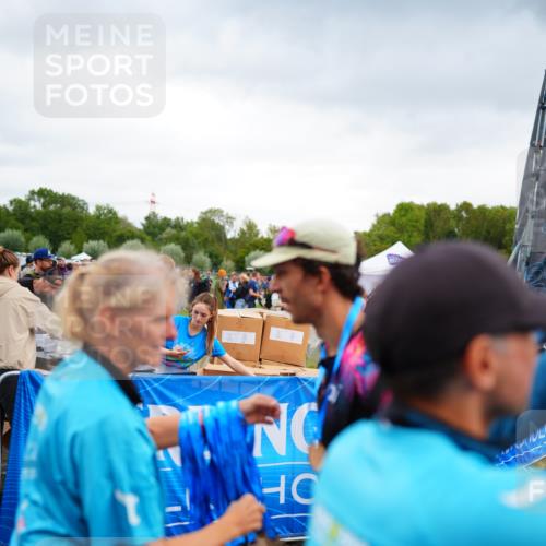 30.08.2026 - Elbe Triathlon Hamburg LAZAROV Photography http://msf.ph/oto/10056333 30.08.2026 11:09:22 Ziel 524 meine-sportfotos.de