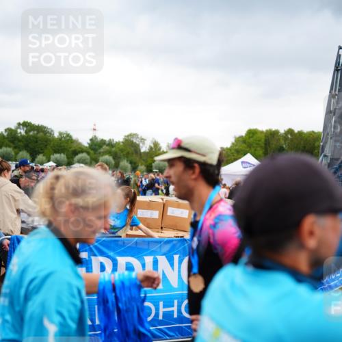 30.08.2026 - Elbe Triathlon Hamburg LAZAROV Photography http://msf.ph/oto/10056335 30.08.2026 11:09:22 Ziel 524 meine-sportfotos.de