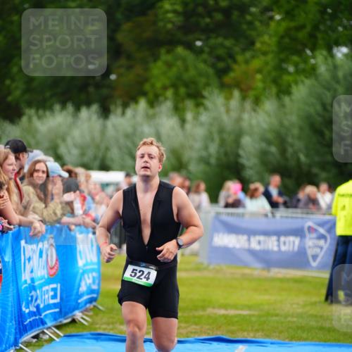 30.08.2026 - Elbe Triathlon Hamburg LAZAROV Photography http://msf.ph/oto/10056340 30.08.2026 11:09:26 Ziel 505, 524, 681 meine-sportfotos.de