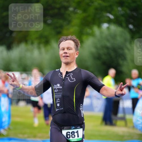 30.08.2026 - Elbe Triathlon Hamburg LAZAROV Photography http://msf.ph/oto/10056362 30.08.2026 11:09:33 Ziel 505, 539, 624, 681, 751 meine-sportfotos.de