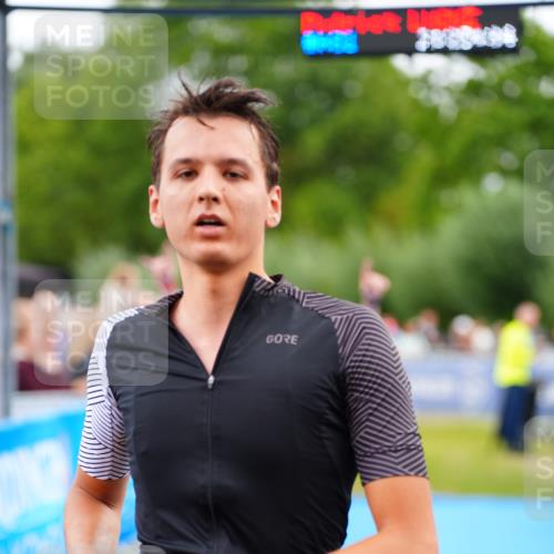30.08.2026 - Elbe Triathlon Hamburg LAZAROV Photography http://msf.ph/oto/10056368 30.08.2026 11:09:37 Ziel 505, 539, 569, 624, 751, 1164 meine-sportfotos.de