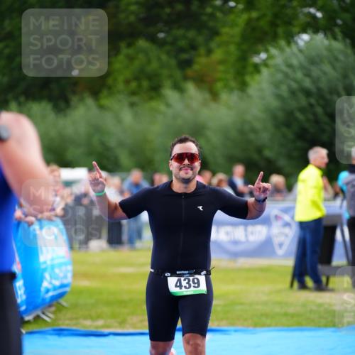 30.08.2026 - Elbe Triathlon Hamburg LAZAROV Photography http://msf.ph/oto/10056442 30.08.2026 11:10:13 Ziel 439, 581 meine-sportfotos.de