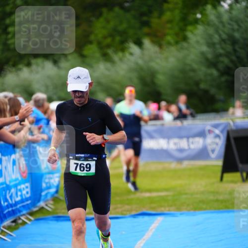 30.08.2026 - Elbe Triathlon Hamburg LAZAROV Photography http://msf.ph/oto/10056649 30.08.2026 11:12:15 Ziel 769, 1039 meine-sportfotos.de
