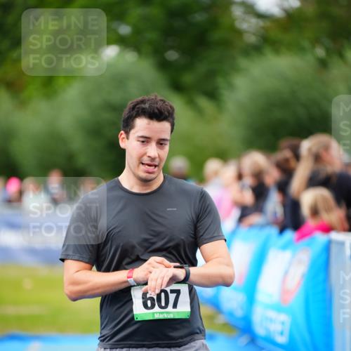 30.08.2026 - Elbe Triathlon Hamburg LAZAROV Photography http://msf.ph/oto/10056693 30.08.2026 11:12:33 Ziel 410, 607, 612, 632, 722, 917 meine-sportfotos.de