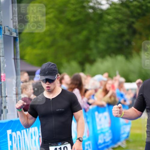 30.08.2026 - Elbe Triathlon Hamburg LAZAROV Photography http://msf.ph/oto/10056718 30.08.2026 11:12:40 Ziel 410, 612, 632, 722 meine-sportfotos.de