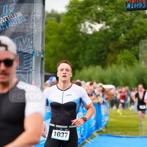30.08.2026 - Elbe Triathlon Hamburg LAZAROV Photography http://msf.ph/oto/10056771 30.08.2026 11:13:04 Ziel 490, 651, 1037, 1061, 1085, 1197 meine-sportfotos.de
