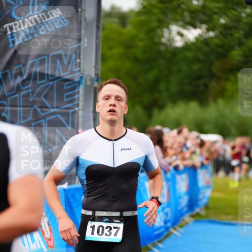 30.08.2026 - Elbe Triathlon Hamburg LAZAROV Photography http://msf.ph/oto/10056774 30.08.2026 11:13:04 Ziel 490, 651, 1037, 1061, 1085, 1197 meine-sportfotos.de