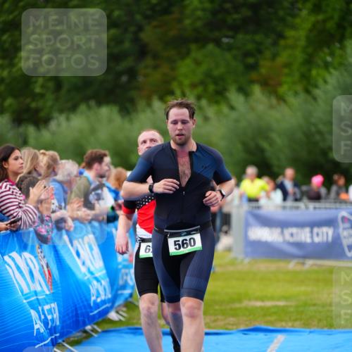 30.08.2026 - Elbe Triathlon Hamburg LAZAROV Photography http://msf.ph/oto/10056823 30.08.2026 11:13:31 Ziel 560, 598, 620, 752 meine-sportfotos.de