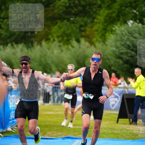 30.08.2026 - Elbe Triathlon Hamburg LAZAROV Photography http://msf.ph/oto/10056838 30.08.2026 11:13:36 Ziel 598, 699, 752 meine-sportfotos.de