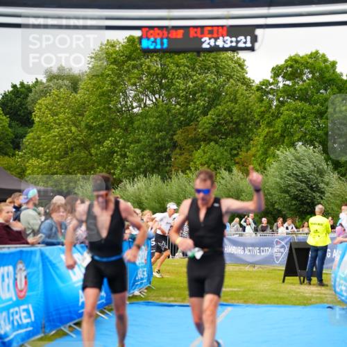 30.08.2026 - Elbe Triathlon Hamburg LAZAROV Photography http://msf.ph/oto/10056843 30.08.2026 11:13:38 Ziel 598, 699, 752 meine-sportfotos.de