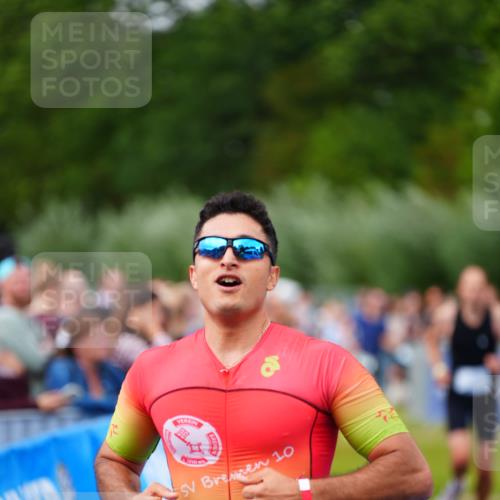 30.08.2026 - Elbe Triathlon Hamburg LAZAROV Photography http://msf.ph/oto/10056873 30.08.2026 11:13:49 Ziel 643, 724, 869, 1088 meine-sportfotos.de