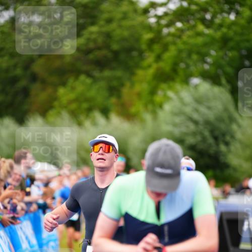 30.08.2026 - Elbe Triathlon Hamburg LAZAROV Photography http://msf.ph/oto/10056936 30.08.2026 11:14:37 Ziel 413, 497, 606, 640, 990, 1054, 1114 meine-sportfotos.de