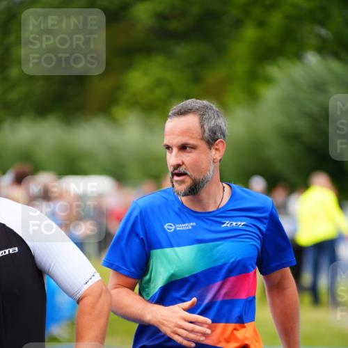30.08.2026 - Elbe Triathlon Hamburg LAZAROV Photography http://msf.ph/oto/10056977 30.08.2026 11:14:59 Ziel 492, 500 meine-sportfotos.de