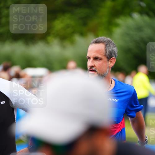 30.08.2026 - Elbe Triathlon Hamburg LAZAROV Photography http://msf.ph/oto/10056979 30.08.2026 11:15:00 Ziel 492 meine-sportfotos.de
