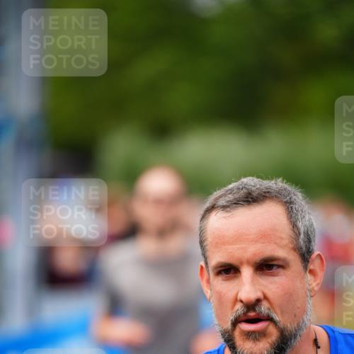 30.08.2026 - Elbe Triathlon Hamburg LAZAROV Photography http://msf.ph/oto/10056982 30.08.2026 11:15:03 Ziel 346, 1099 meine-sportfotos.de