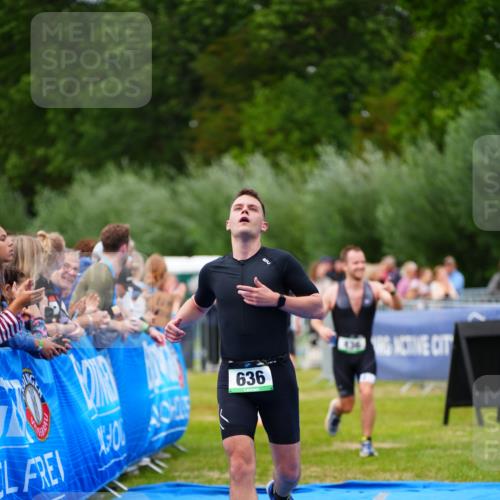 30.08.2026 - Elbe Triathlon Hamburg LAZAROV Photography http://msf.ph/oto/10057009 30.08.2026 11:15:16 Ziel 436, 636, 741 meine-sportfotos.de