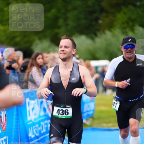 30.08.2026 - Elbe Triathlon Hamburg LAZAROV Photography http://msf.ph/oto/10057016 30.08.2026 11:15:21 Ziel 436, 636, 741 meine-sportfotos.de