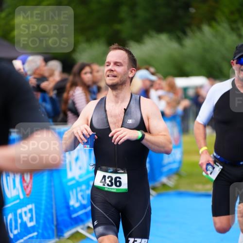 30.08.2026 - Elbe Triathlon Hamburg LAZAROV Photography http://msf.ph/oto/10057018 30.08.2026 11:15:21 Ziel 436, 636, 741 meine-sportfotos.de