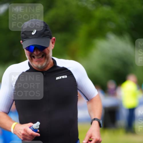 30.08.2026 - Elbe Triathlon Hamburg LAZAROV Photography http://msf.ph/oto/10057024 30.08.2026 11:15:22 Ziel 436, 741 meine-sportfotos.de