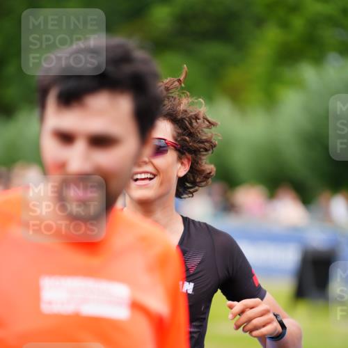 30.08.2026 - Elbe Triathlon Hamburg LAZAROV Photography http://msf.ph/oto/10057199 30.08.2026 11:17:20 Ziel 791 meine-sportfotos.de