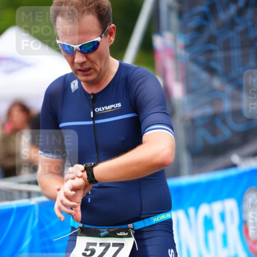 30.08.2026 - Elbe Triathlon Hamburg LAZAROV Photography http://msf.ph/oto/10057331 30.08.2026 11:18:29 Ziel 548, 1048, 1052 meine-sportfotos.de