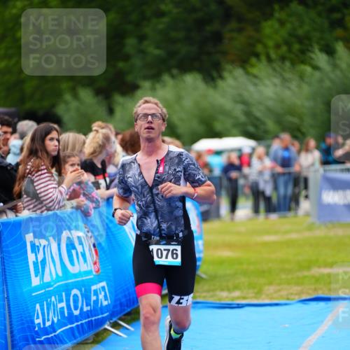 30.08.2026 - Elbe Triathlon Hamburg LAZAROV Photography http://msf.ph/oto/10057365 30.08.2026 11:18:42 Ziel 516, 1076 meine-sportfotos.de