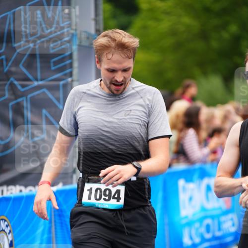 30.08.2026 - Elbe Triathlon Hamburg LAZAROV Photography http://msf.ph/oto/10057569 30.08.2026 11:20:24 Ziel 491, 1013, 1029, 1094, 1216 meine-sportfotos.de