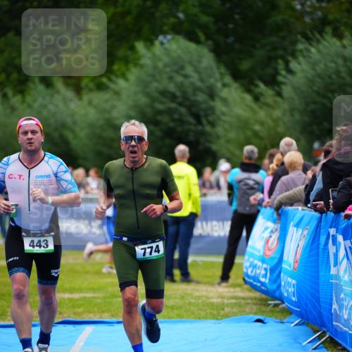 30.08.2026 - Elbe Triathlon Hamburg LAZAROV Photography http://msf.ph/oto/10057623 30.08.2026 11:20:55 Ziel 443, 735, 774, 1212, 1225 meine-sportfotos.de