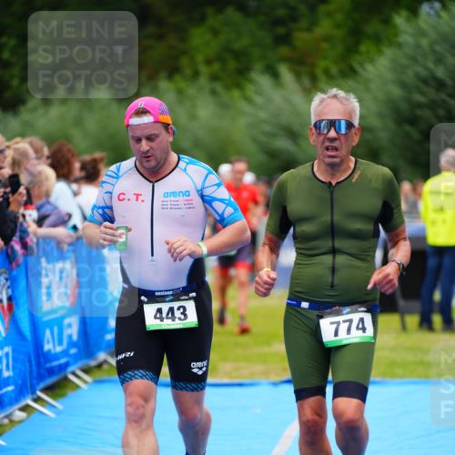 30.08.2026 - Elbe Triathlon Hamburg LAZAROV Photography http://msf.ph/oto/10057632 30.08.2026 11:20:57 Ziel 443, 735, 774, 1100, 1212, 1225 meine-sportfotos.de