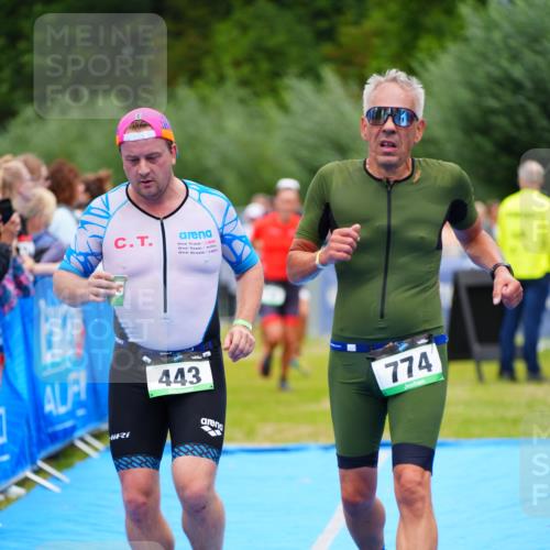 30.08.2026 - Elbe Triathlon Hamburg LAZAROV Photography http://msf.ph/oto/10057633 30.08.2026 11:20:57 Ziel 443, 735, 774, 1100, 1212, 1225 meine-sportfotos.de