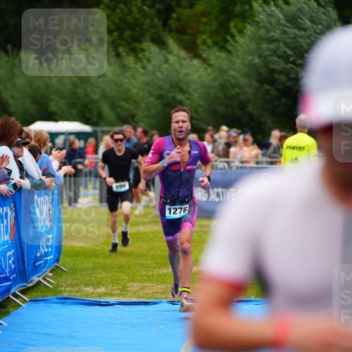 30.08.2026 - Elbe Triathlon Hamburg LAZAROV Photography http://msf.ph/oto/10057659 30.08.2026 11:21:10 Ziel 999, 1276 meine-sportfotos.de