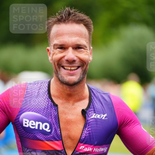 30.08.2026 - Elbe Triathlon Hamburg LAZAROV Photography http://msf.ph/oto/10057680 30.08.2026 11:21:16 Ziel 834, 999, 1017, 1276 meine-sportfotos.de