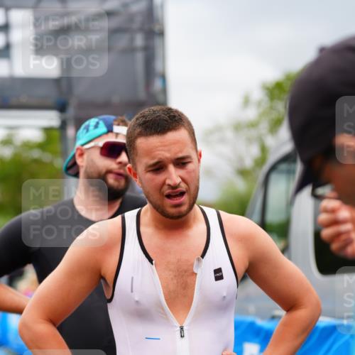 30.08.2026 - Elbe Triathlon Hamburg LAZAROV Photography http://msf.ph/oto/10057778 30.08.2026 11:22:04 Ziel 703, 1113 meine-sportfotos.de