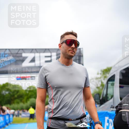 30.08.2026 - Elbe Triathlon Hamburg LAZAROV Photography http://msf.ph/oto/10057805 30.08.2026 11:22:16 Ziel  meine-sportfotos.de