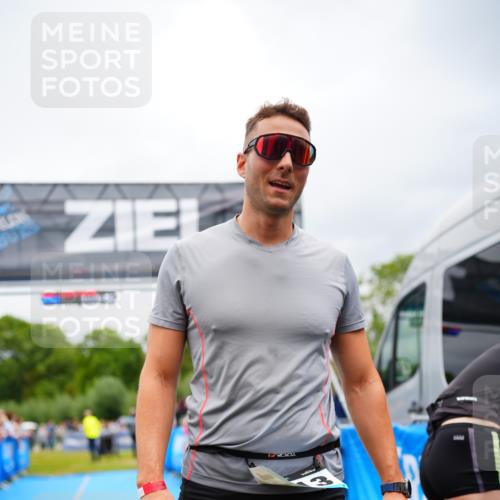 30.08.2026 - Elbe Triathlon Hamburg LAZAROV Photography http://msf.ph/oto/10057808 30.08.2026 11:22:17 Ziel 589 meine-sportfotos.de