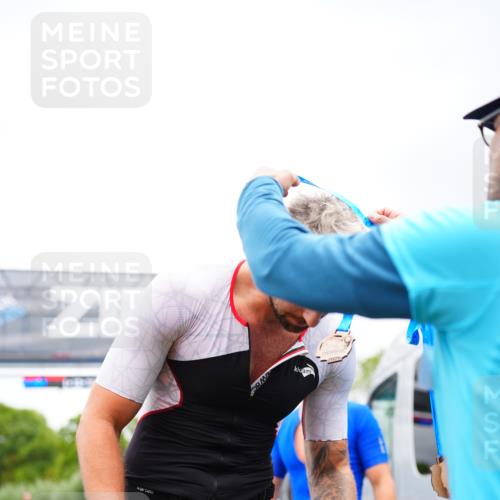 30.08.2026 - Elbe Triathlon Hamburg LAZAROV Photography http://msf.ph/oto/10057864 30.08.2026 11:22:43 Ziel 455, 853, 1210 meine-sportfotos.de