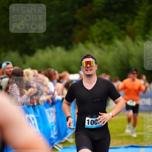 30.08.2026 - Elbe Triathlon Hamburg LAZAROV Photography http://msf.ph/oto/10057967 30.08.2026 11:23:57 Ziel 472, 629, 1006, 1104 meine-sportfotos.de