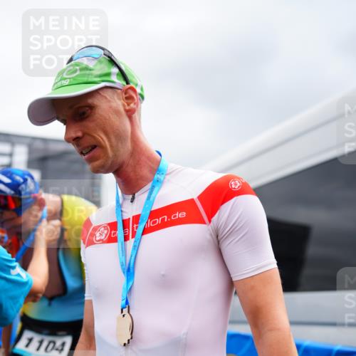 30.08.2026 - Elbe Triathlon Hamburg LAZAROV Photography http://msf.ph/oto/10058010 30.08.2026 11:24:14 Ziel 608, 734, 883 meine-sportfotos.de