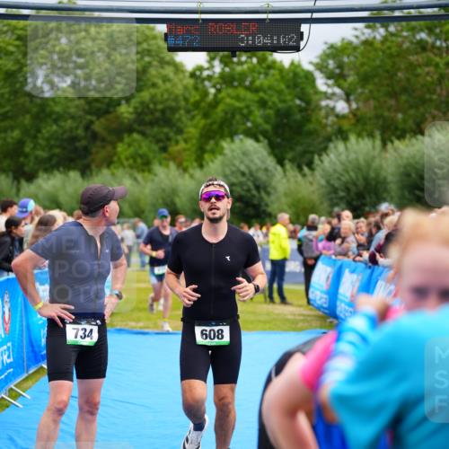 30.08.2026 - Elbe Triathlon Hamburg LAZAROV Photography http://msf.ph/oto/10058021 30.08.2026 11:24:22 Ziel 608, 674, 898, 1022, 1073 meine-sportfotos.de