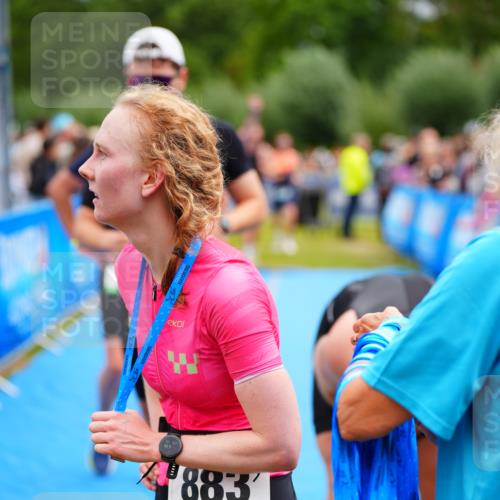 30.08.2026 - Elbe Triathlon Hamburg LAZAROV Photography http://msf.ph/oto/10058028 30.08.2026 11:24:23 Ziel 608, 674, 898, 1022, 1073 meine-sportfotos.de