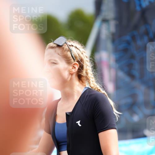 30.08.2026 - Elbe Triathlon Hamburg LAZAROV Photography http://msf.ph/oto/10058050 30.08.2026 11:24:40 Ziel  meine-sportfotos.de