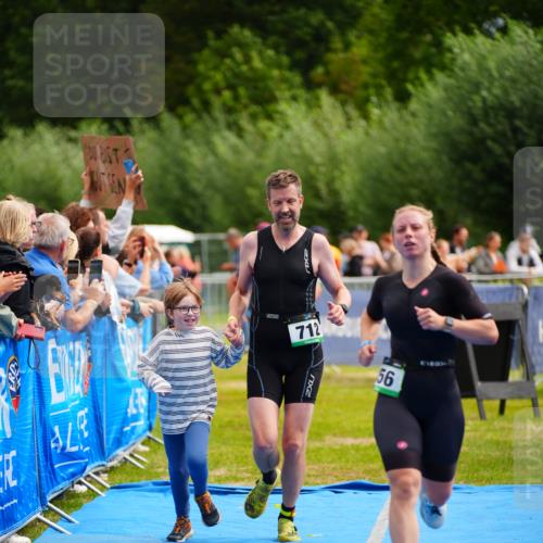30.08.2026 - Elbe Triathlon Hamburg LAZAROV Photography http://msf.ph/oto/10058072 30.08.2026 11:24:56 Ziel 712, 736, 786, 856, 1208 meine-sportfotos.de