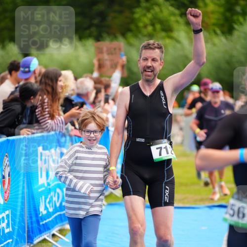30.08.2026 - Elbe Triathlon Hamburg LAZAROV Photography http://msf.ph/oto/10058083 30.08.2026 11:24:57 Ziel 712, 736, 786, 856, 1208 meine-sportfotos.de