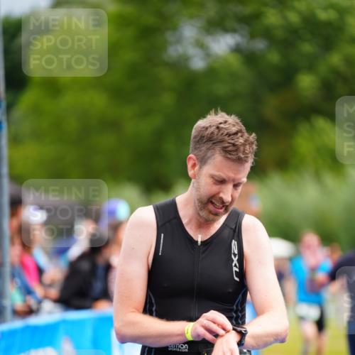 30.08.2026 - Elbe Triathlon Hamburg LAZAROV Photography http://msf.ph/oto/10058089 30.08.2026 11:25:00 Ziel 605, 712, 736, 786, 856, 1208 meine-sportfotos.de
