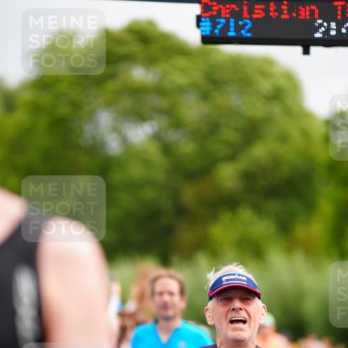 30.08.2026 - Elbe Triathlon Hamburg LAZAROV Photography http://msf.ph/oto/10058103 30.08.2026 11:25:03 Ziel 605, 736, 786, 1208 meine-sportfotos.de