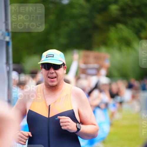 30.08.2026 - Elbe Triathlon Hamburg LAZAROV Photography http://msf.ph/oto/10058114 30.08.2026 11:25:08 Ziel 605, 783, 993 meine-sportfotos.de